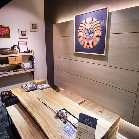 Cozy Cozy Hostel Đài Nam Ngoại thất bức ảnh