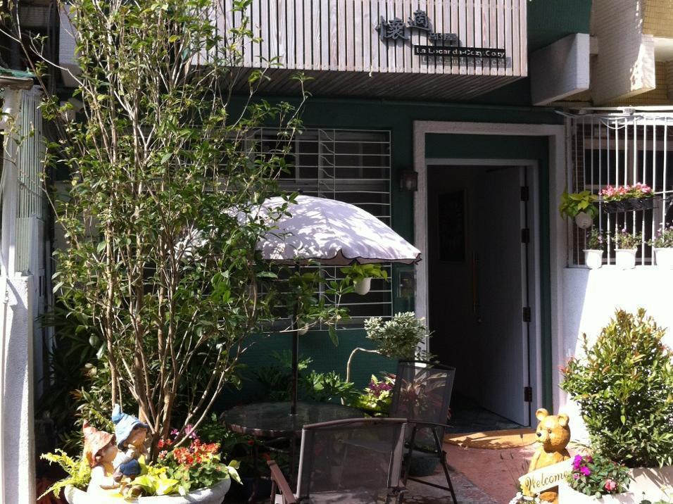 Cozy Cozy Hostel Đài Nam Ngoại thất bức ảnh