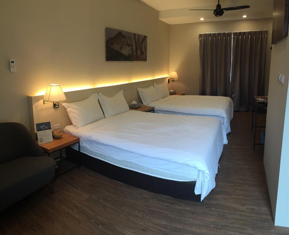Cozy Cozy Hostel Đài Nam Ngoại thất bức ảnh