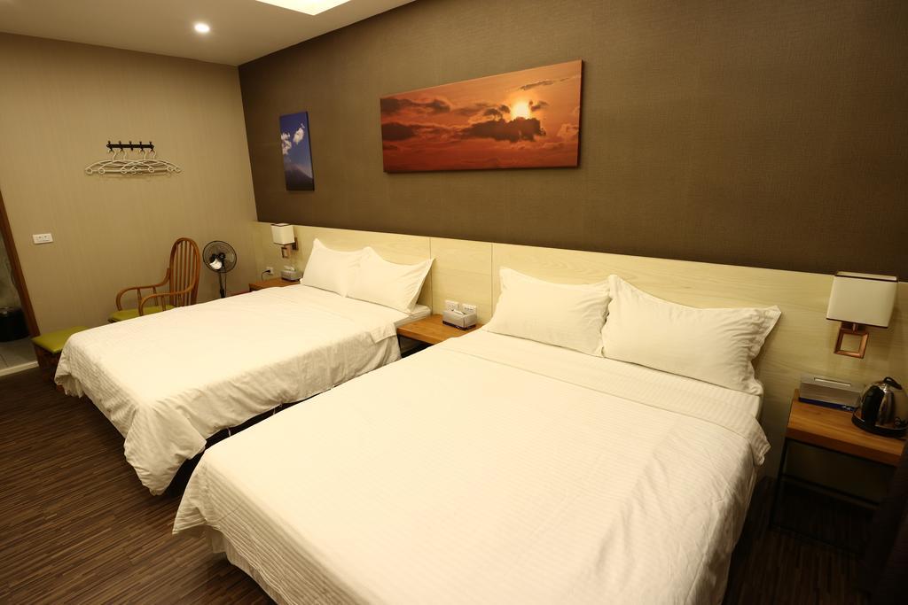 Cozy Cozy Hostel Đài Nam Ngoại thất bức ảnh