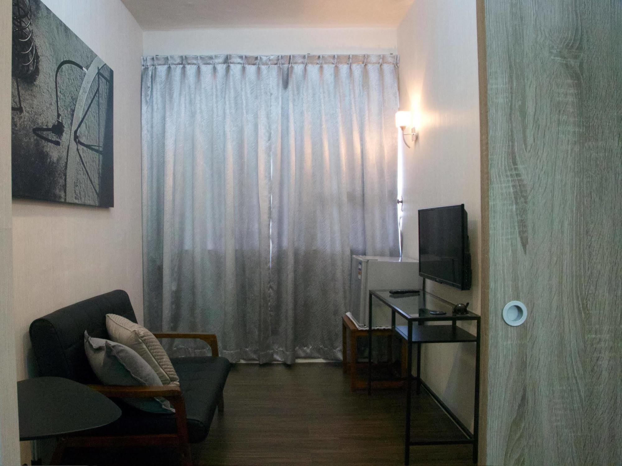 Cozy Cozy Hostel Đài Nam Ngoại thất bức ảnh